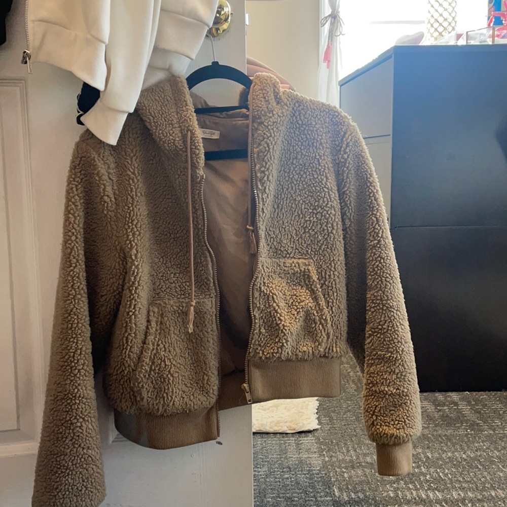 Brandy cropped puffer